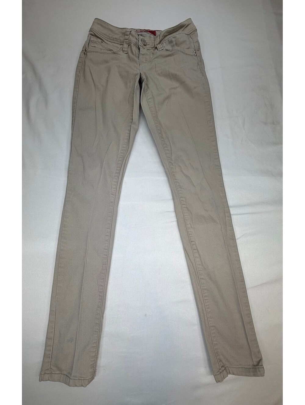 Wanna Betta Butt YMI Junior Slim Straight Jeans Low Rise Stretch Size 1 Beige